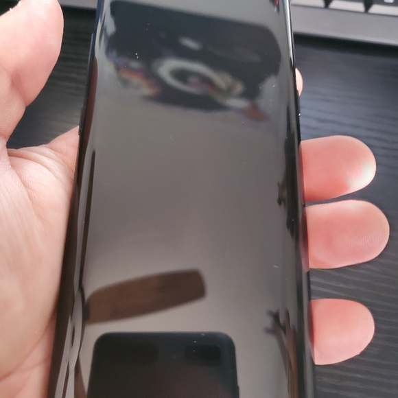 Unlocked Samsung Galaxy s8 64GB Black - Picture 4 of 8